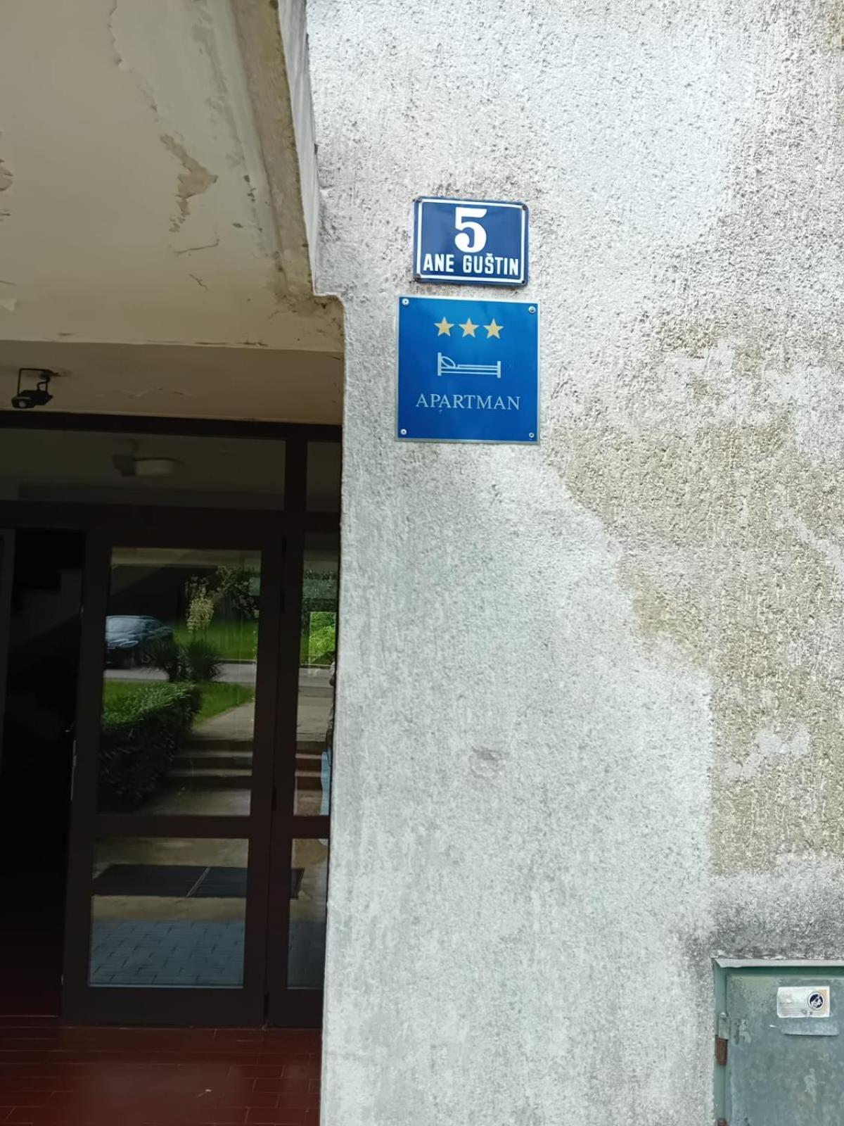 Sea View Filipo -